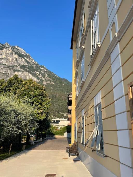 The Lime Tree Cozy Flat Apartment Riva del Garda Exterior photo